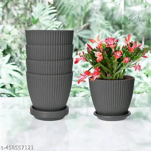 Flower pot